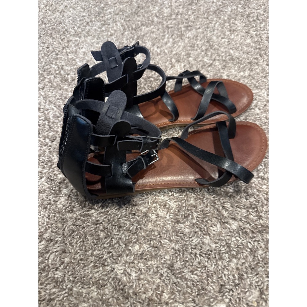 American Eagle Outfitters Womens Black Gladiator Strappy Sandals Rear Zip Size 8